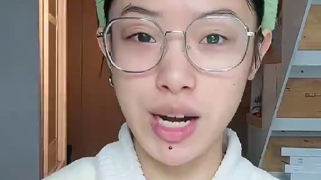 今天就是惊蛰啦！大家有没有吃梨～#惊蛰 #二十四节气 #花信风 #妆容分享