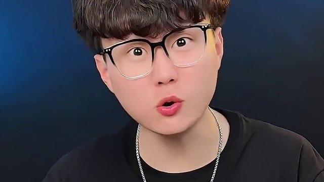 草原人民的早餐乌日莫是什么味道啊？#乌日莫 #测评 #美食测评 #黑评测