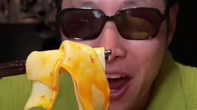 谁懂啊！冒菜配甘肃宽粉绝了呀！太好吃了！#甘肃麻辣烫有多绝 #谁懂这一口的好吃程度 #春日好食光 #