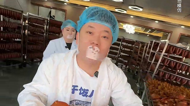 #到点了干饭人上号 #哈尔滨红肠 #东北特色 干饭人挑战东北特色红肠熟食