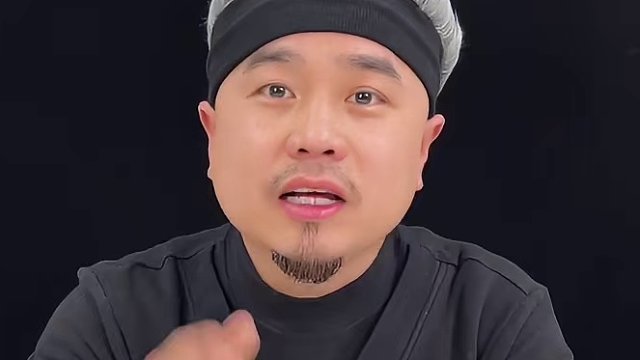 山西酸枣面是什么味道？#酸枣面 #真实测评 #试吃 #零食测评 #山西特产推荐