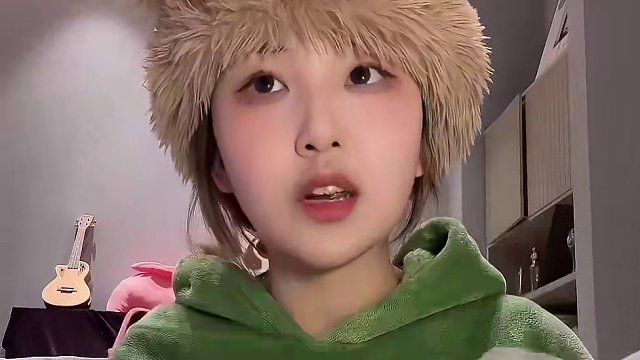 低卡的啥都有！想在宿舍减脂的看过来！#美食测评 #低卡零食 #减脂期可以吃的零食推荐 #我的减肥日记