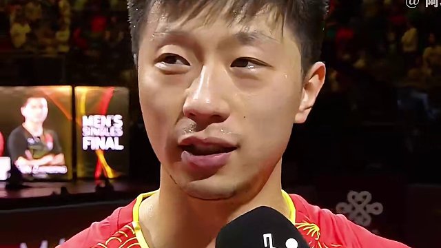 马龙樊振东上演7局鏖战 赛后马龙更是激动倒地 #马龙 #樊振东 #乒乓球 #国乒