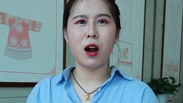 #李现 韩商言:休息日，节日，年假都没有的我你还爱吗？