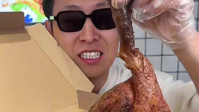 长沙的这种炸卤香酥鸭怎么会那么好吃！吃到骨头都不剩！#谁懂这一口的好吃程度 #春日美食大赏 #下沙美