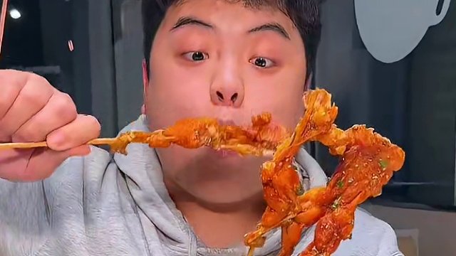 真的很讨厌那些“我没要你做啊”“你别来pua”的这种女孩子#爱就是一起吃好多好多顿