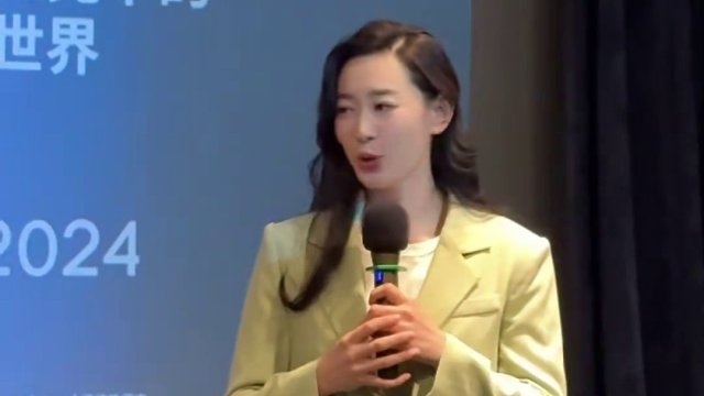 参加完法语活动月新闻发布会，提前感受到巴黎奥运会的浓厚氛围。我已经整装待发，准备奔赴塞纳河畔。#击剑