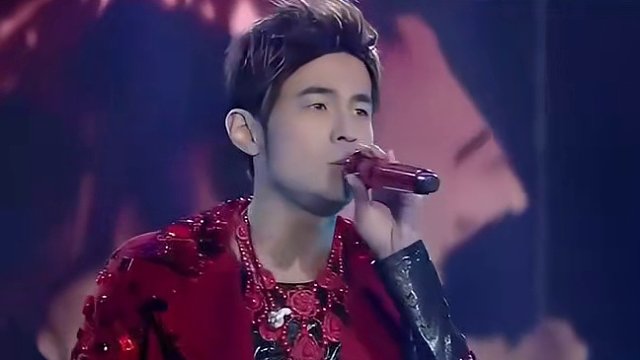 估计杰伦也没想到，自己的《红尘客栈》竟然又血洗网络了 #周杰伦  #红尘客栈  #烟花易冷  #音乐