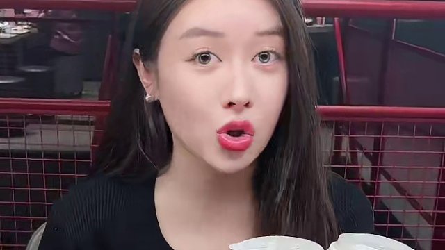 妹妹吵着要吃肯打鸡该怎么办？#真材实料才能做出好味道 #爱就是一起吃好多好多顿饭 