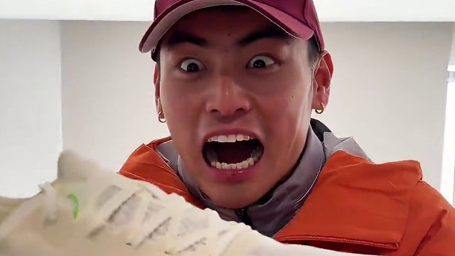 你这李宁卖的好贵啊@游不动的小明