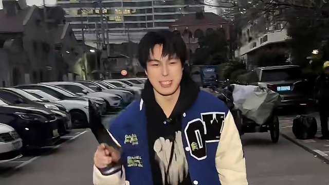 阿疯挑战西餐厅吃到饱！看看要花多少钱#肯德基 #汉堡 #炸鸡 #晚餐吃什么 #美食趣胃计划