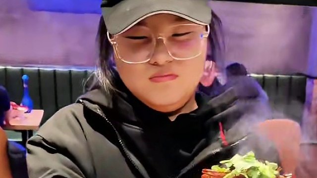 现在做餐饮又要有手艺还要有才艺好哇塞！快来尝尝哇！