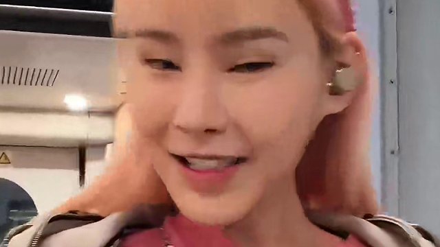 千金尝试爆辣鱼蛙火锅，特辣加辣吃嗨千金 #妈呀太香了 #爆辣 #成都美食