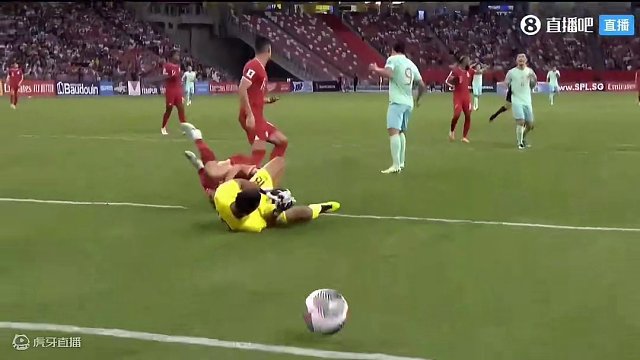 单刀整没啦！张玉宁禁区内大空位停球失误，错失破门良机 #国足vs新加坡 #国足世预赛 #张玉宁