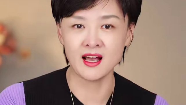 洗头越多，越掉头发？到底能不能天天都洗头？这些“脱发”小妙招，你中招了吗？#洗头 #头发 #健康