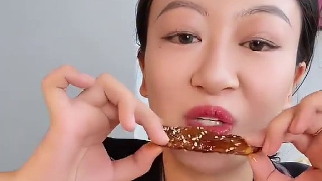 不用来湖南也能吃到这么香辣又好吃的鸭翅啦！#鸭翅#香辣鸭翅