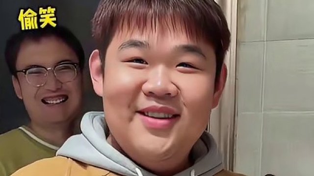 聪明人才取得出来 #老猫牛楠 #毛巾挑战 #搞笑 #内容过于真实