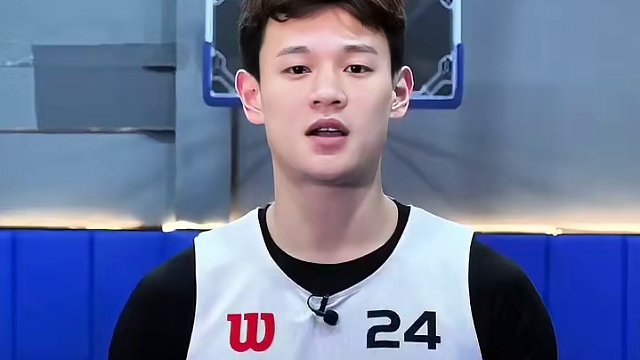 如何在球场上来一记精彩的“假投真上”？