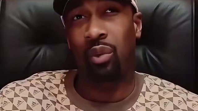 阿里纳斯力挺詹姆斯和湖人：季后赛相遇他们能击败勇士和雷霆！ #阿里纳斯 #詹姆斯 #NBA