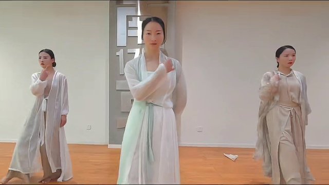 #国风之美永不过时 #戴萍编舞 #原创编舞 【浮生】黄粱一梦，三月/杜若班团训作品