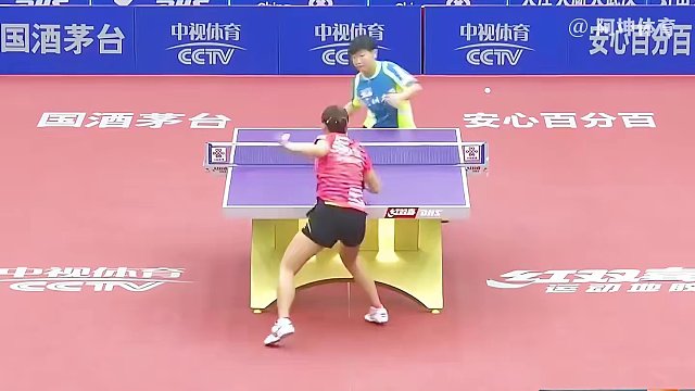 这一路走来 也许只有莎莎自己知道付出多少汗水吧 #孙颖莎 #乒乓球