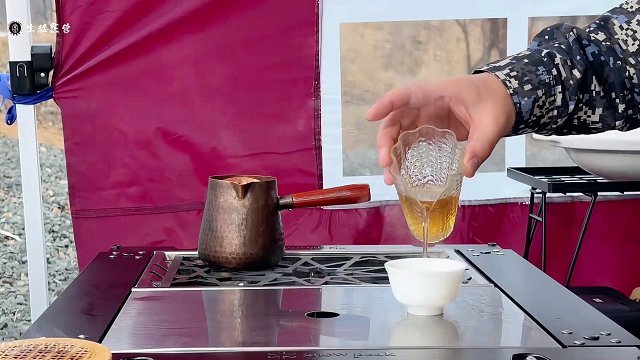 摆摊大棚也能露营｜露营｜生猛露营｜牧马人｜豪华露营｜ ⭕ 拍摄信息
视频的所有内容都是我自己拍摄的。