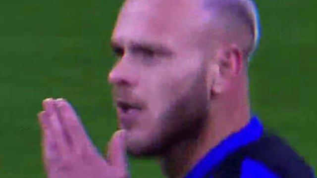 两位顶级后腰，你更喜欢谁？