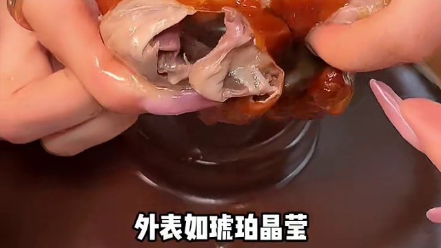 我的天啊这乳鸽能喷水哎#爱就是一起吃好多好多顿饭 #春日好食光 #周末去哪玩 #同城美食 #美食探店