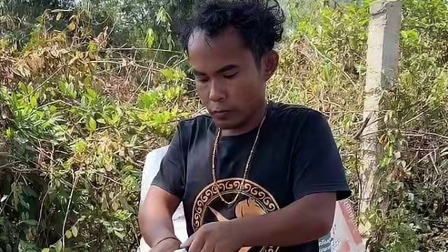 矮子大厨做:猪头宴#原始美味#农村美食 #乡村味道 #乡村守护人 #东南亚美食