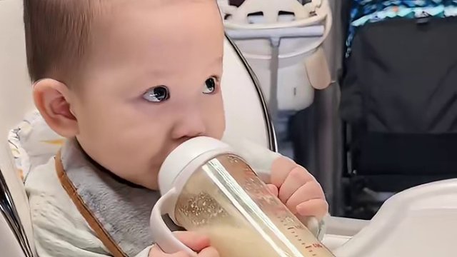 每一个宝宝都是一朵花  慢慢绽放  慢慢成长#宝宝成长记