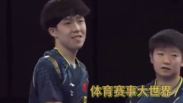 孙颖莎王楚钦：眼睛不会说谎！默契超越言语#国乒 #孙颖莎 #王楚钦 #莎头 #巴黎奥运会 #青春 #