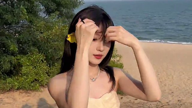 海边拍照？这不是随随便便出片？#海边拍照 #情侣的日常 #氛围感拍照 #一起看海 #夏天的味道