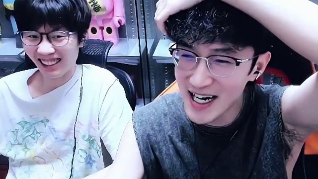 大家看游戏还是看人的？ #逆水寒手游  #我浮夸真的要强