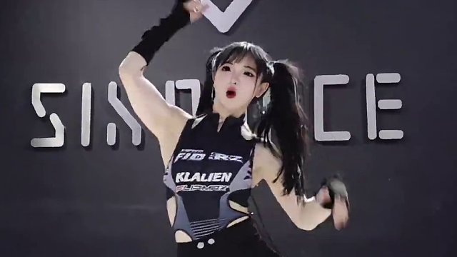 速扒一下，这副歌真的太洗脑了#翻跳 #sheesh #babaymonster #韩舞