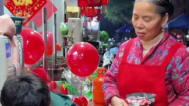 你信不信我一口吃完一杯螺蛳粉？#螺蛳粉