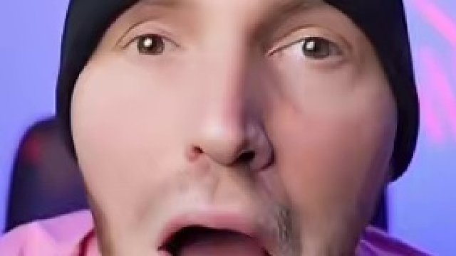 你说，这怎么不算爱呢？ #搞笑 #爱情 #林俊杰 #翻唱 #旋风小土豆