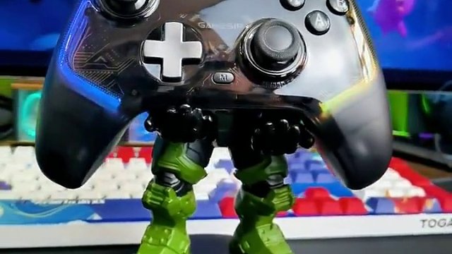 大象好玩产品开箱测试：盖世小鸡影舞者手柄：#小鸡影舞者手柄#盖世小鸡#XBOX手柄#微软授权