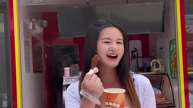 绝味鸭脖新品来啦#爆好吃够绝味 #晒出你的爆耐撕#爆耐撕绝绝脂大刀肉片 #趁着春光吃茶去