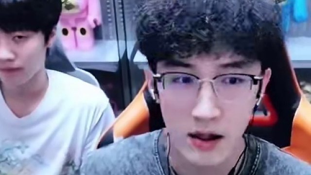 打骨折了家人们 #逆水寒手游  #我浮夸真的要强