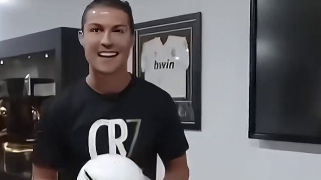 天气逐渐变暖了，球王C罗夏天炫酷同款短袖他来了！快艾特C罗球迷一起冲吧#C罗#我要上热门#短袖