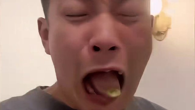 盘点用芥末整蛊对象的狠人，伤敌一千自损九百九十九