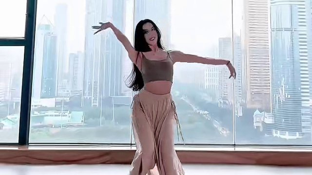 原创编舞夜的第七章
：万物都是自由的，你我都是
#古典舞 #原创编舞 #古风 #夜的第七章 #周杰伦