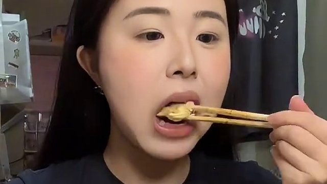 ☀️喜欢三十度的好天气 运动使人快乐～#女大学生日常生活 #vlog我的日常生活 #校园vlog #