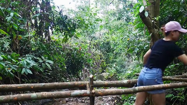 建造山间小屋独居生活 #荒野建造 #野外建造 #庇护所