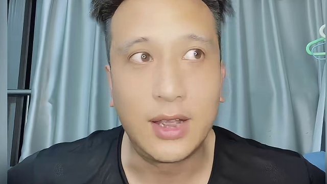 热议案例分析：李梦被琼斯肘击，怎么判？#李梦 #wcba总决赛 #争议判罚 #恶意犯规 #案例分析 