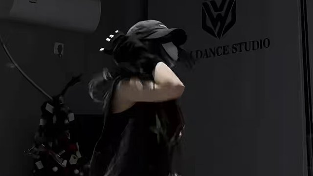 这支舞帅到我了！！！！ #翻跳 #浅跳一下 #stitches #飞现编舞 #ootd