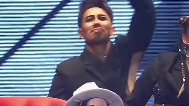 小刺猬～合唱～二巡拾光见#于文文 #我喜欢的女孩 #巡演 #收官 北京～