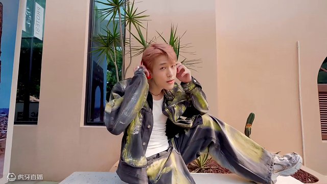 #psychic 什么歌？好好听 #张艺兴psychic #张艺兴 #翻跳 #户外舞蹈 