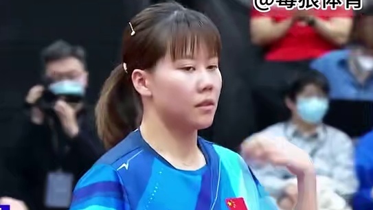 孙颖莎再战陈幸同！受伤也能大杀四方力挽狂澜，无愧国乒大心脏！ 