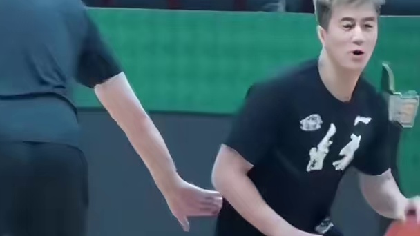 #郭艾伦 参加辽粤大战G2踩场训练#辽宁男篮 #广东宏远